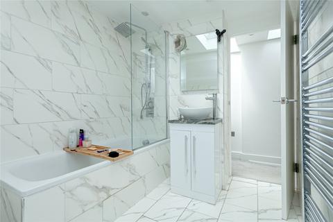 Flat 7, 3 Tasker Road, London, NW3 2YR