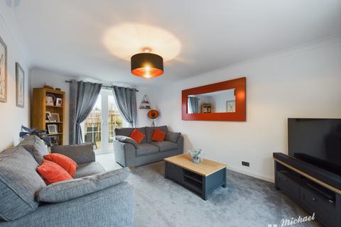 4 bedroom semi-detached house for sale, Anstey Close, Waddesdon, Aylesbury, Buckinghamshire