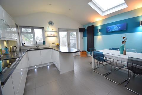 3 bedroom semi-detached house for sale, Straight Road, Old Windsor, Berkshire, SL4