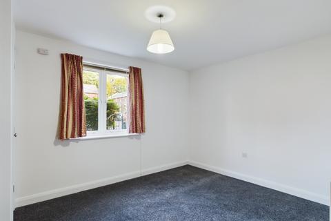 2 bedroom ground floor flat for sale, Trevore Drive, Standish, Wigan, Lancashire, WN1 2QE