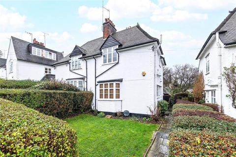 2 bedroom detached house for sale, Hogarth Hill Hampstead Garden Suburb NW11