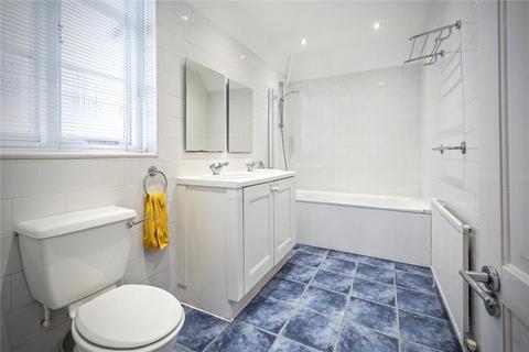 27 Hogarth Hill, London, NW11 6AY