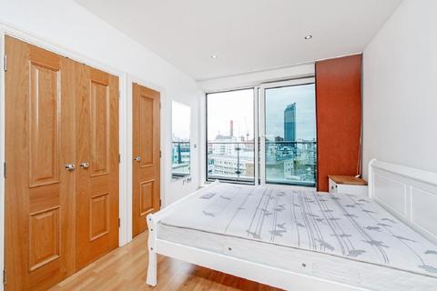 2 bedroom flat for sale, Imperial Wharf, London