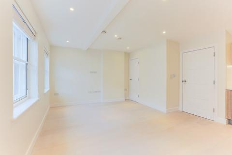 1 bedroom flat to rent, Gerrard Street W1D