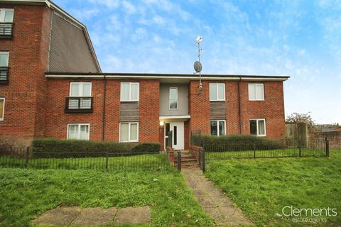 2 bedroom flat for sale, Gilroy Road, Hemel Hempstead HP2