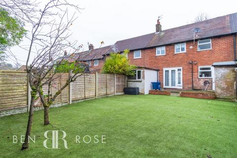 3 bedroom terraced house for sale, Balshaw Road, Leyland