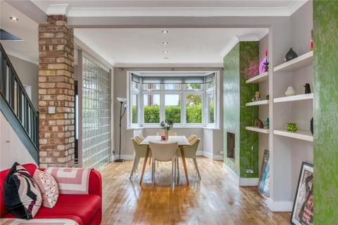 97 Stirling Road, London, N22 5BN