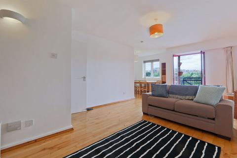 2 bedroom apartment for sale, Garnet Street, Wapping, E1W