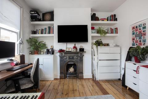 1 bedroom apartment for sale, Burchell Road, Peckham, SE15