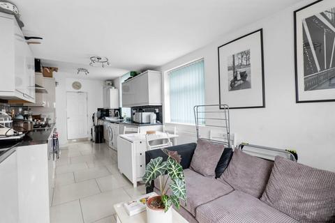 undefined, Earlsdon Avenue North, Coventry CV5