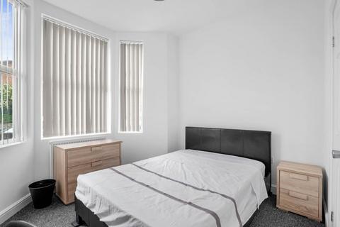 undefined, Earlsdon Avenue North, Coventry CV5
