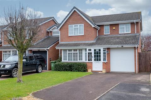 4 bedroom detached house for sale, Lavender Walk, Evesham WR11