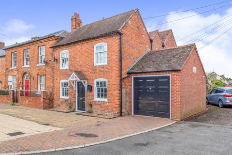 3 bedroom semi-detached house for sale, Merstow Green, Evesham WR11