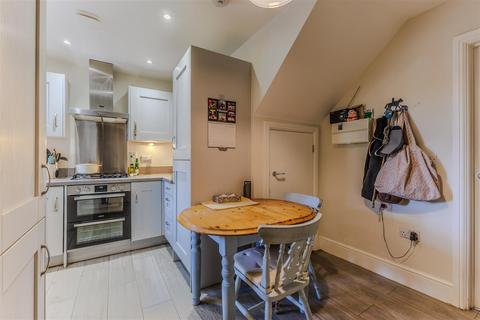 2 bedroom semi-detached house for sale, Old School Drive, Evesham WR11