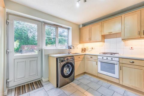 3 bedroom semi-detached house for sale, Penshurst Way, Nuneaton CV11