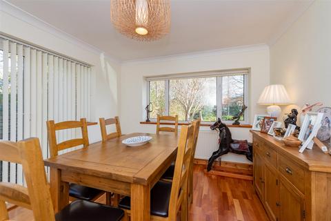 25 Froxmere Road, Crowle, Worcester, WR7 4AU