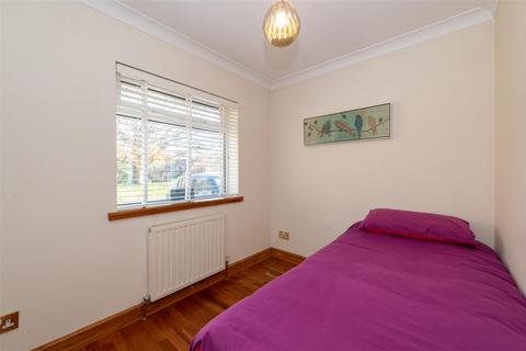 25 Froxmere Road, Crowle, Worcester, WR7 4AU