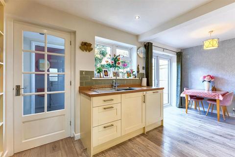 2 bedroom end of terrace house for sale, Mayo Road, Shipston-On-Stour CV36