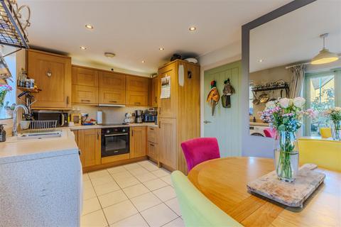 40 Lysander Way, Moreton-in-marsh, GL56 0GF