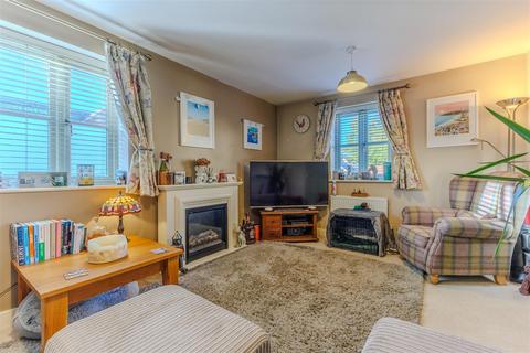 40 Lysander Way, Moreton-in-marsh, GL56 0GF