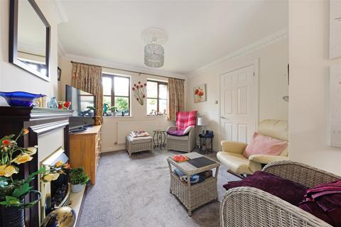 4 Bryan Mews, Bidford On Avon, Alcester, B50 4BF