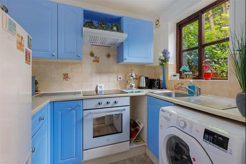 4 Bryan Mews, Bidford On Avon, Alcester, B50 4BF
