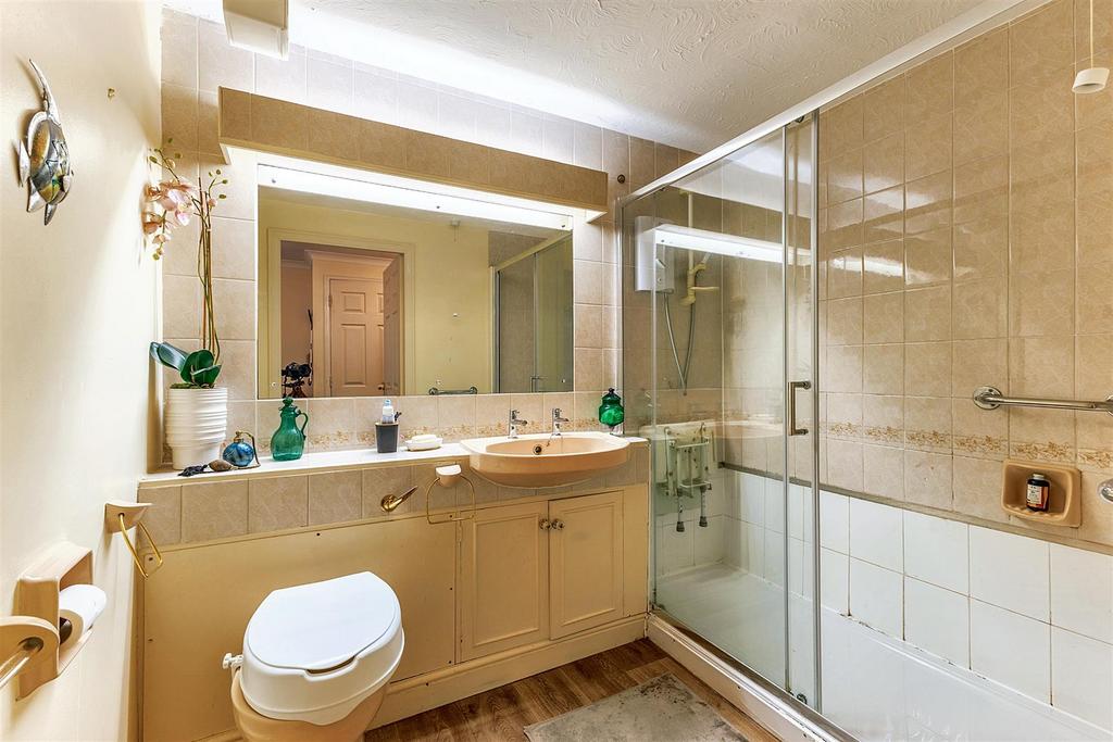 6 R1 A5736-HDR.jpeg