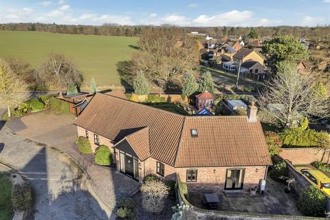 2 bedroom detached bungalow for sale, The Birches, Beyton