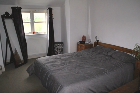 3 bedroom semi-detached house to rent, Commister Lane, Ixworth IP31