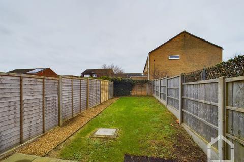 3 bedroom terraced house to rent, Willow Bank Walk, Leighton Buzzard, LU7