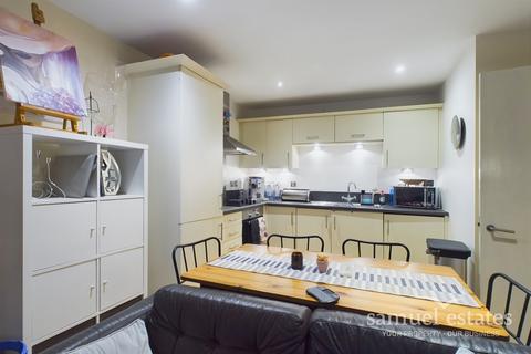 2 bedroom apartment for sale, Chapter Way, Colliers Wood, SW19