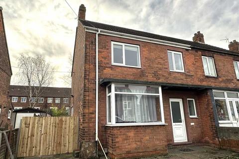 3 bedroom semi-detached house to rent, Neville Road, Scunthorpe DN16