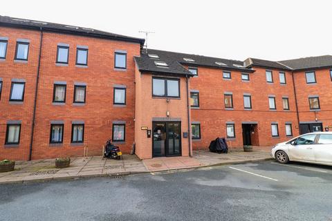 3 bedroom apartment to rent, Roper Street, Penrith CA11