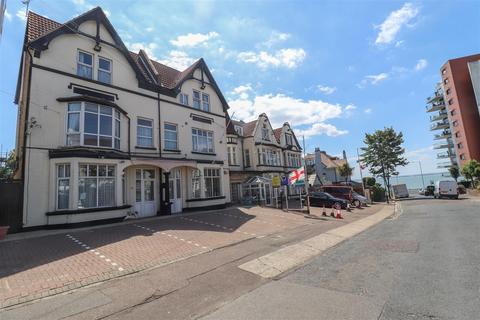 Grosvenor Road, Westcliff-On-Sea