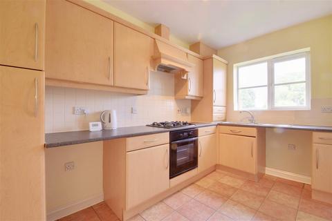 2 bedroom apartment to rent, Dumbarton Close, The Broadway, Sunderland