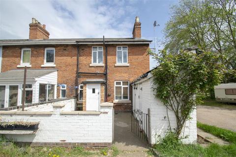 2 bedroom cottage to rent, Ampthill Road, Bedford MK45