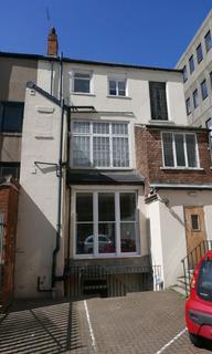 Studio to rent, Flat 7, 94 George Street, Hullm HU1 3AB