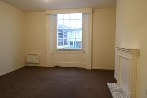 Studio to rent, Cornfield Terrace, Eastbourne BN21