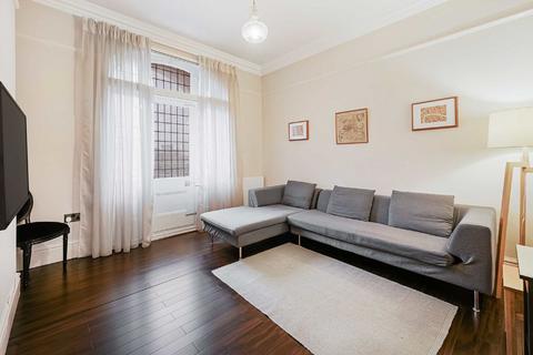 3 bedroom flat to rent, Westminster Palace Gardens, London SW1P