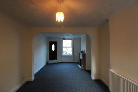 3 bedroom terraced house to rent, Beaconsfield Road, Ipswich, IP1