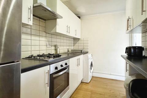 3 bedroom semi-detached house for sale, Balliol Road, Welling DA16