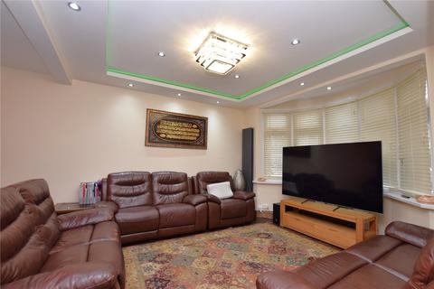 4 bedroom end of terrace house for sale, Primrose Avenue, Romford, RM6