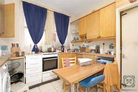 2 bedroom apartment for sale, White Hart Lane, London, N22