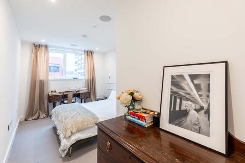 2 bedroom apartment for sale, at Flat 5, 36 Crimscott Street, London, London SE1