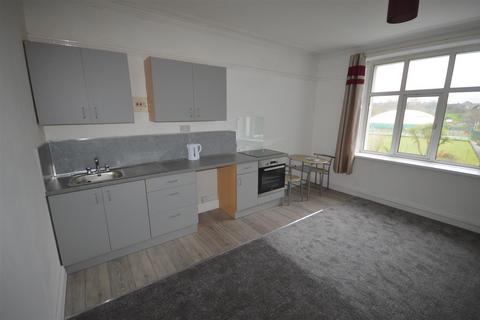 1 bedroom flat to rent, Wild Flower Lane, Newquay