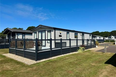 2 bedroom park home for sale, Aspen, Hoburne Bashley, New Milton, Hampshire, BH25