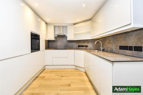 Flat 1, Beecholme Woodside Park Road, London, N12 8RF
