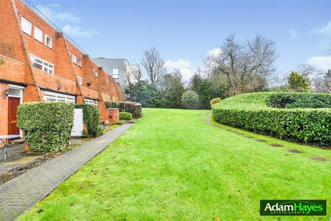 Flat 1, Beecholme Woodside Park Road, London, N12 8RF