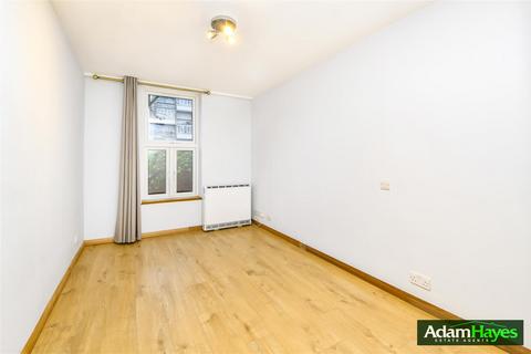 Flat 1, Beecholme Woodside Park Road, London, N12 8RF