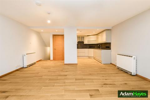 Flat 1, Beecholme Woodside Park Road, London, N12 8RF
